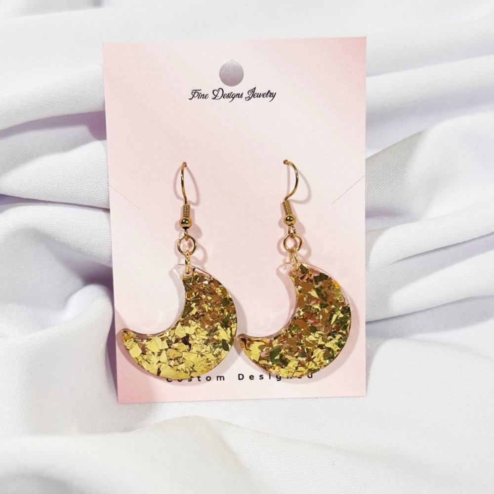 🌛18K Gold Flaked Moon Earrings🌛